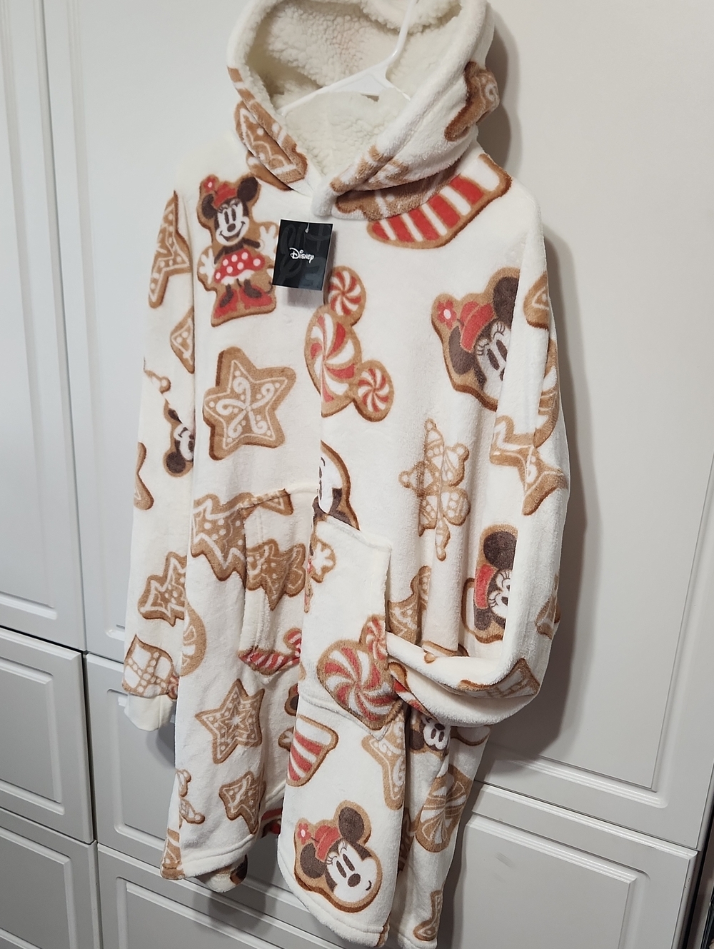 Disney Holiday Fleece Hooded Pajama Robe NWT